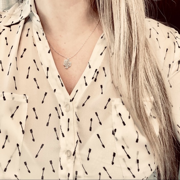 NWT DAINTY CACTUS SILVER PENDANT NECKLACE - Picture 5 of 8